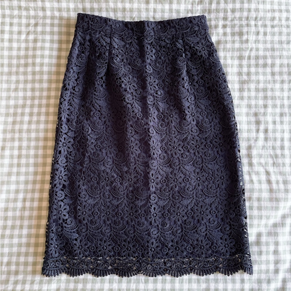 Uniqlo Lace Pencil Skirt